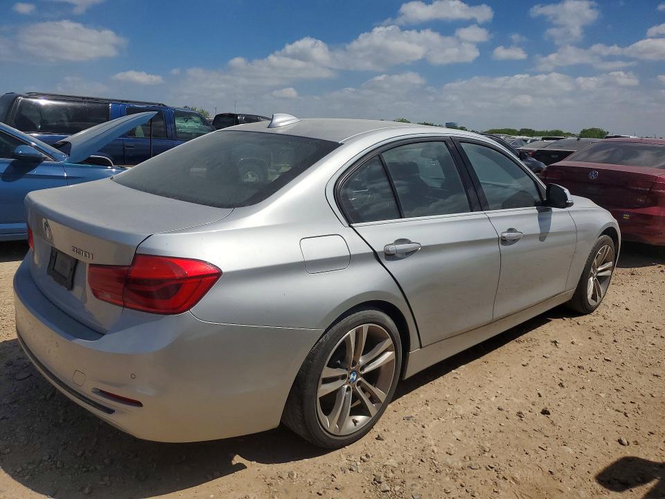 47480266 :رقم المزاد ، WBA8B9G50HNU49127 vin ، 2017 Bmw 330 مزاد بيع