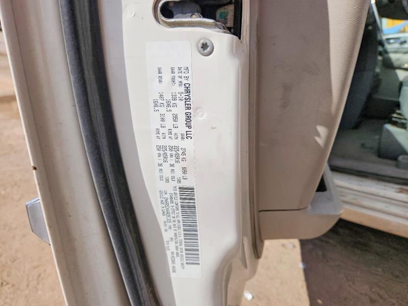 79915125 :رقم المزاد ، 2A4RR5DX4AR351335 vin ، 2010 Chrysler Town & Cnt مزاد بيع