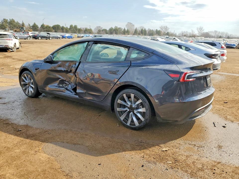 47348066 :رقم المزاد ، 5YJ3E1EA3SF135158 vin ، 2025 Tesla Model 3 مزاد بيع