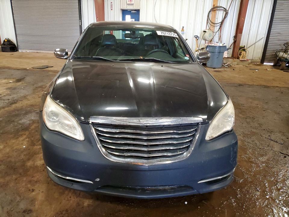 Продажа на аукционе авто 2011 Chrysler 200, vin: 1C3BC2FG9BN518375, номер лота: 79713775