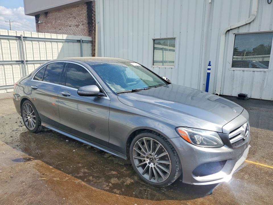 2018 Mercedes-benz C მანქანა იყიდება აუქციონზე, vin: 55SWF4JB1JU240093, აუქციონის ნომერი: 47108476