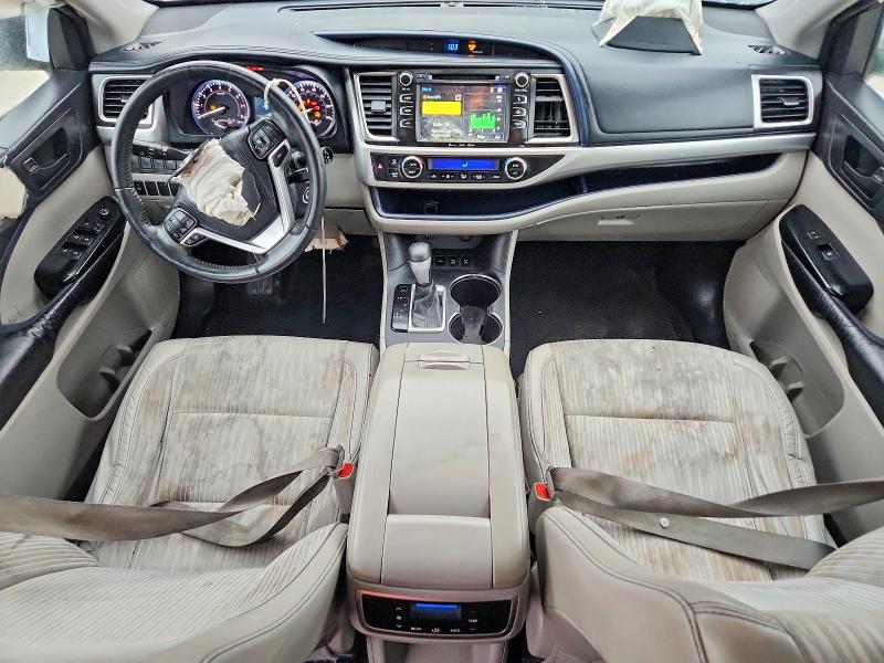 Продажа на аукционе авто 2016 Toyota Highlander, vin: 5TDBKRFH2GS226164, номер лота: 79913995