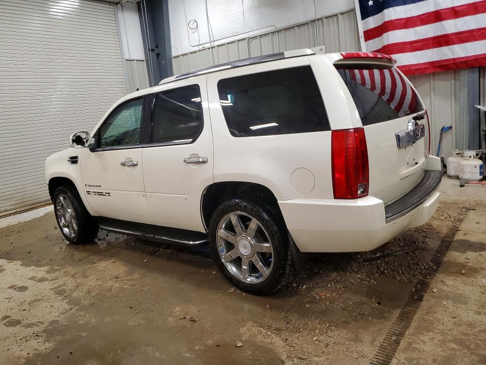 2008 Cadillac Escalade მანქანა იყიდება აუქციონზე, vin: 1GYFK63848R189472, აუქციონის ნომერი: 46405456