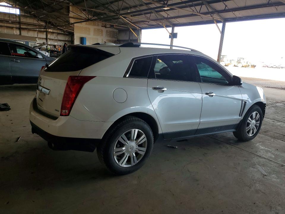 47642446 :رقم المزاد ، 3GYFNEE32GS563401 vin ، 2016 Cadillac Srx مزاد بيع