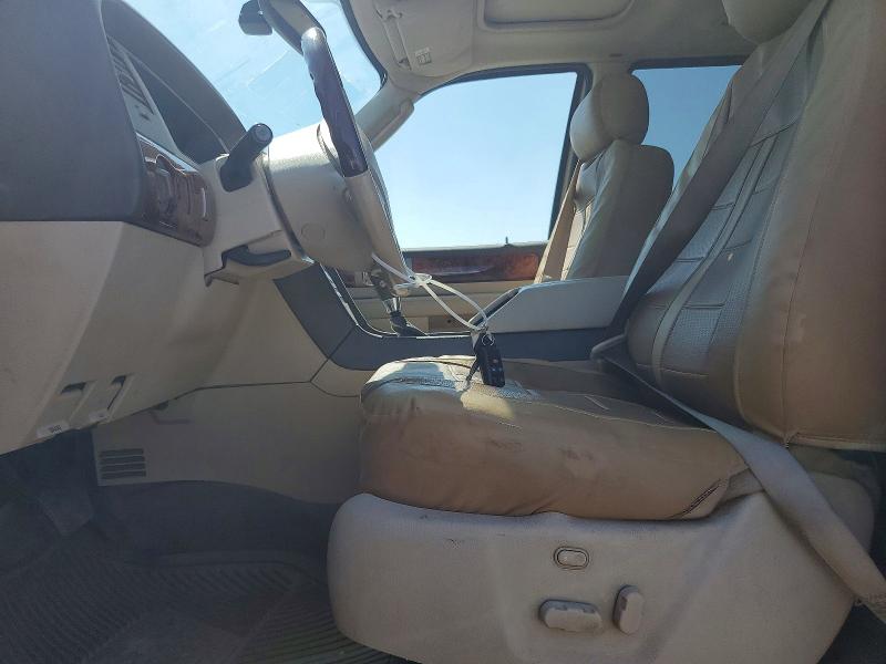 Продаж на аукціоні авто 2004 Lincoln Townhouse Navigator, vin: 5LMFU27R34LJ37915, номер лоту: 46687816