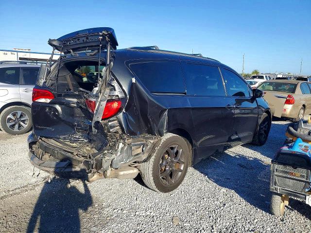 Aukcja sprzedaży 2018 Chrysler Pacifica, vin: 2C4RC1EG4JR334016, numer aukcji: 45627046