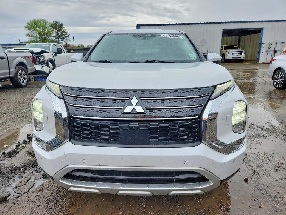 Продаж на аукціоні авто 2022 Mitsubishi Outlander, vin: JA4J4UA80NZ044176, номер лоту: 41758406