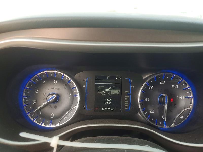 46342116 :رقم المزاد ، 2C4RC1BG0JR119737 vin ، 2018 Chrysler Pacifica مزاد بيع
