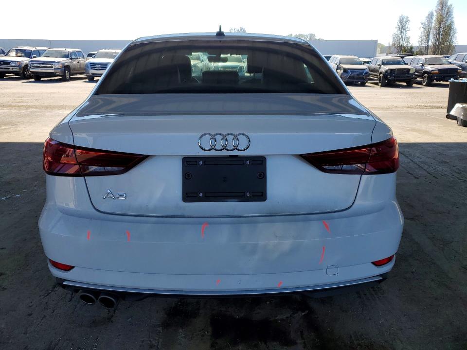 2019 Audi A3 მანქანა იყიდება აუქციონზე, vin: WAUAUGFF8K1012310, აუქციონის ნომერი: 46490346