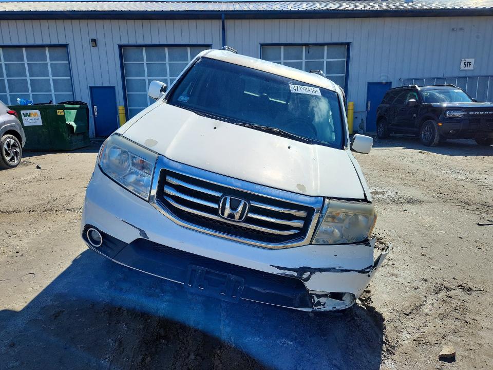 47198416 :رقم المزاد ، 5FNYF4H48EB041694 vin ، 2014 Honda Pilot مزاد بيع