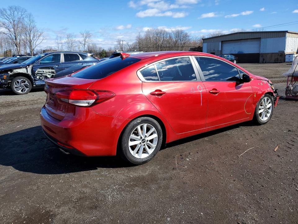 46047856 :رقم المزاد ، 3KPFL4A72HE028745 vin ، 2017 Kia Forte مزاد بيع