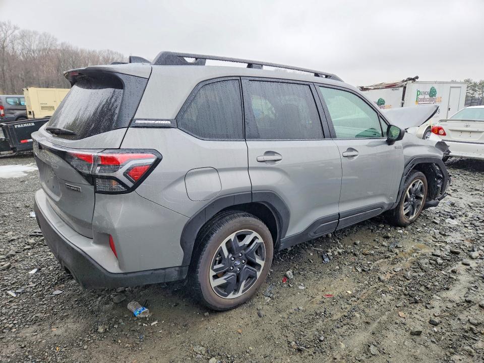 2025 Subaru Forester მანქანა იყიდება აუქციონზე, vin: JF2SLSED6SH454136, აუქციონის ნომერი: 41697666