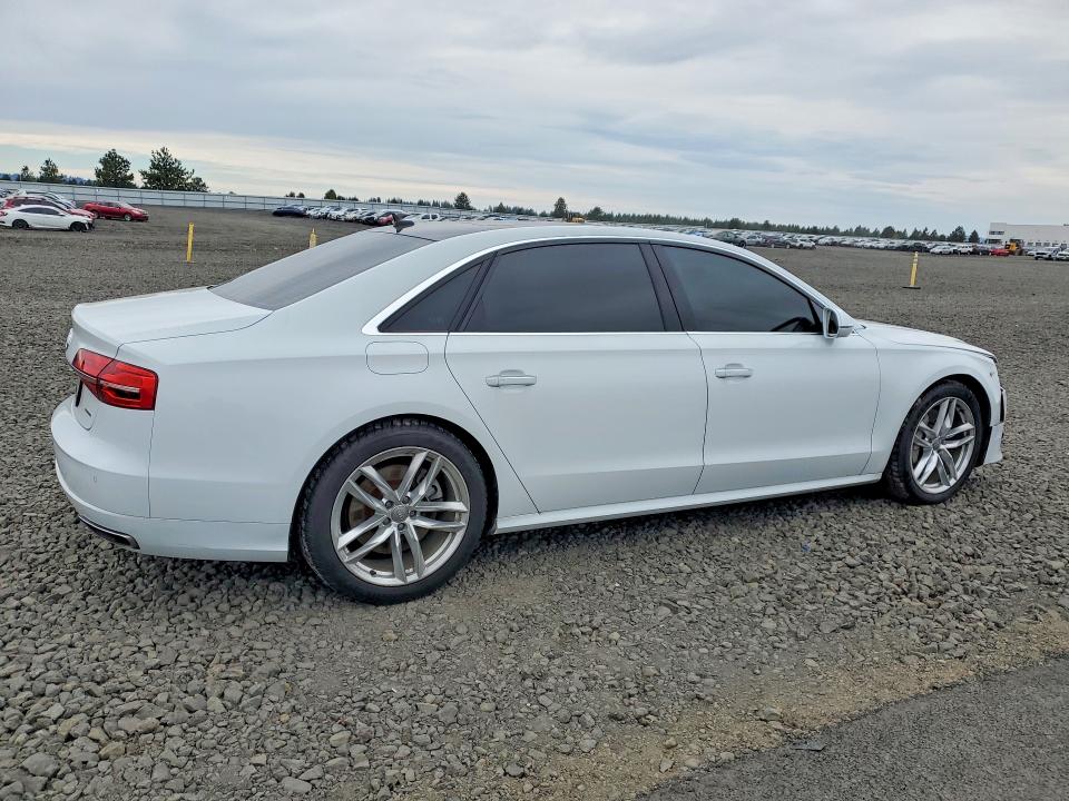 Продажа на аукционе авто 2017 Audi A8, vin: WAU44AFD9HN015209, номер лота: 46871146