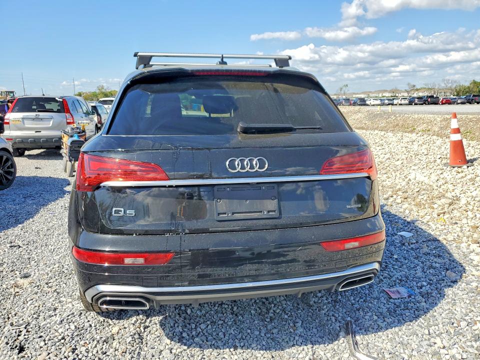 45661016 :رقم المزاد ، WA1EAAFY9P2059210 vin ، 2023 Audi Q5 مزاد بيع