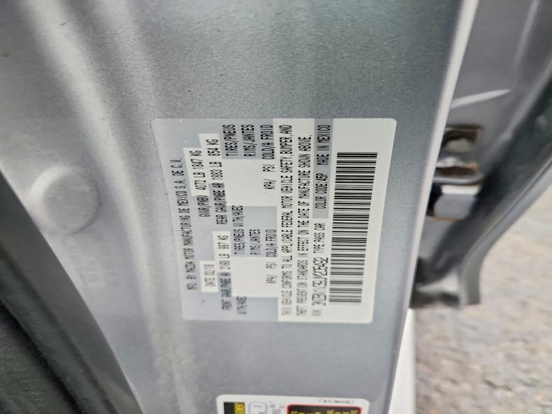 41597556 :رقم المزاد ، 3MZBN1V39JM205492 vin ، 2018 Mazda 3 مزاد بيع