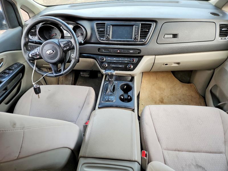 2018 Kia Sedona მანქანა იყიდება აუქციონზე, vin: KNDMB5C14J6368273, აუქციონის ნომერი: 73152155