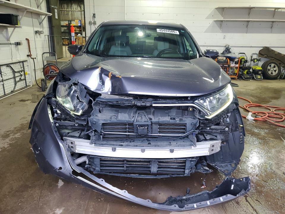 45444506 :رقم المزاد ، 7FARW2H81JE011947 vin ، 2018 Honda Cr-v مزاد بيع