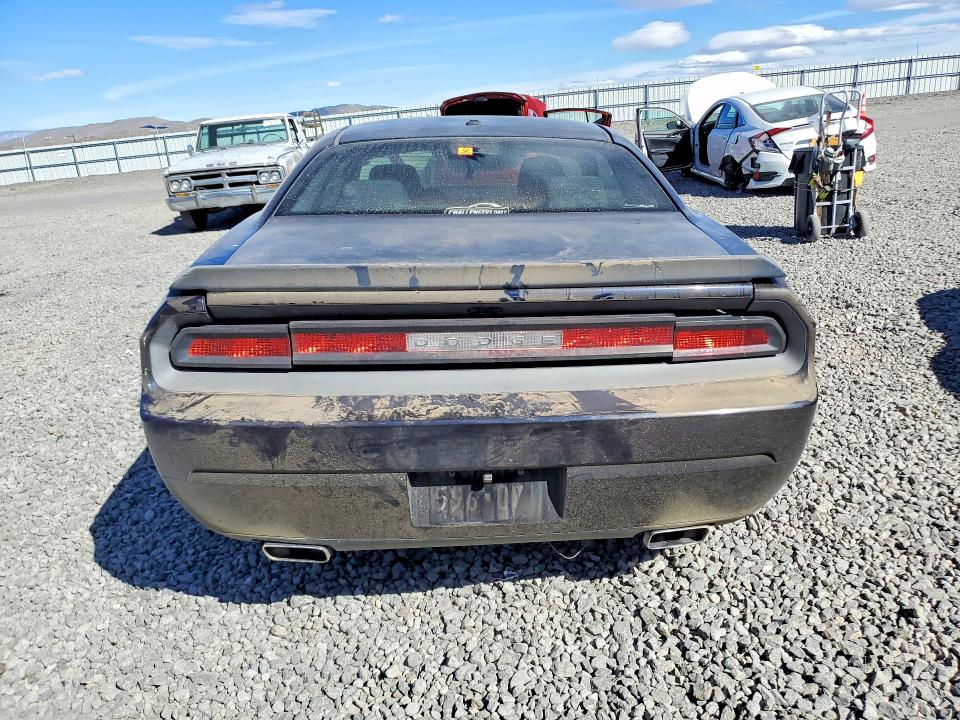 46311176 :رقم المزاد ، 2B3CJ4DG4BH511302 vin ، 2011 Dodge Challenger مزاد بيع