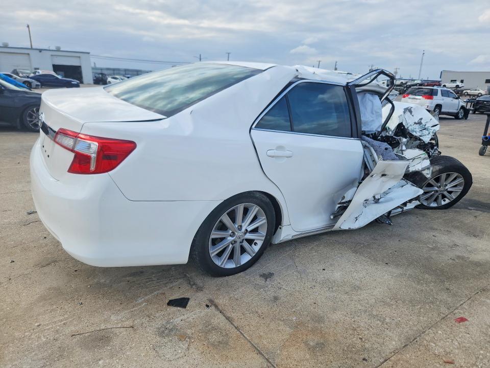Aukcja sprzedaży 2014 Toyota Camry, vin: 4T4BF1FK1ER364371, numer aukcji: 41818126