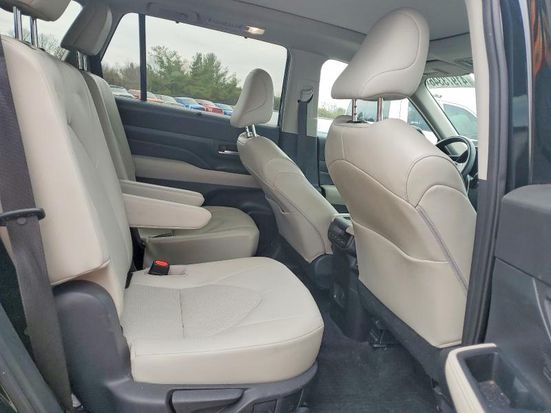 Продажа на аукционе авто 2024 Toyota Grand Highlander, vin: 5TDAAAB58RS049800, номер лота: 41973346