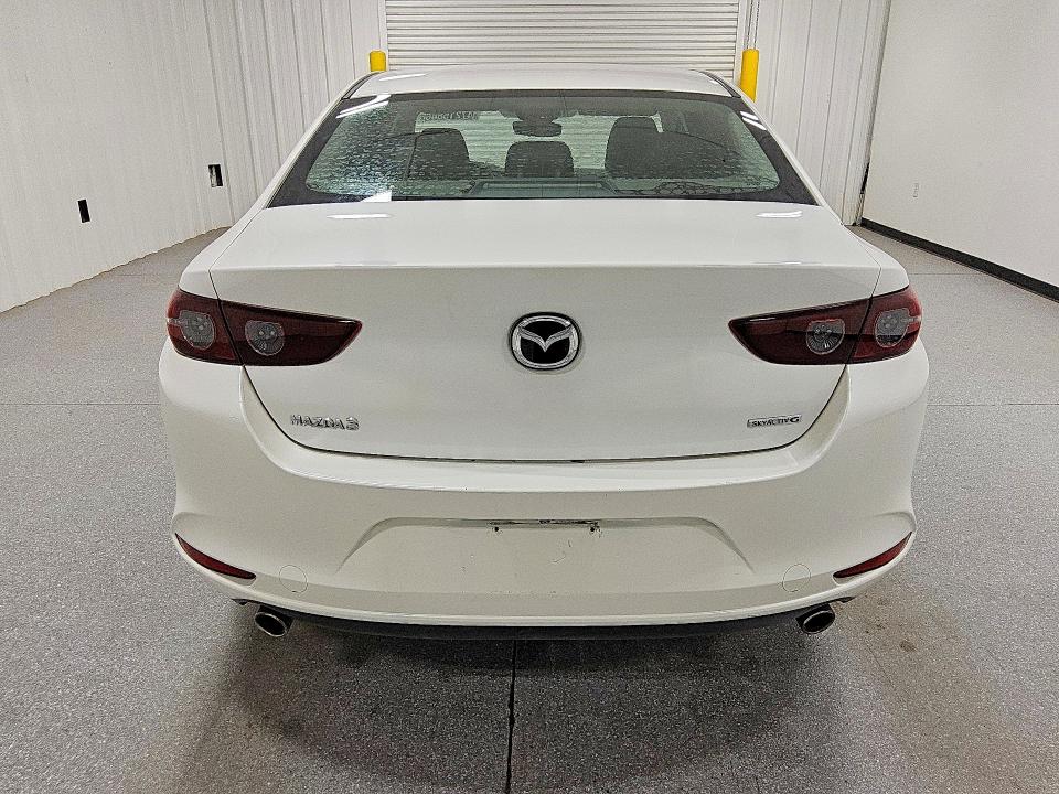 2020 Mazda 3 მანქანა იყიდება აუქციონზე, vin: 3MZBPABL4LM130573, აუქციონის ნომერი: 47215866