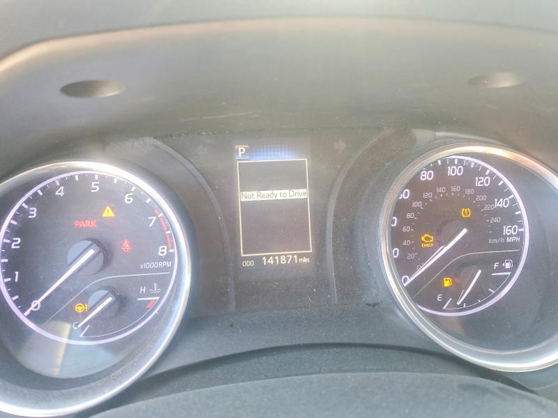 46679606 :رقم المزاد ، 4T1B11HK1JU627409 vin ، 2018 Toyota Camry مزاد بيع