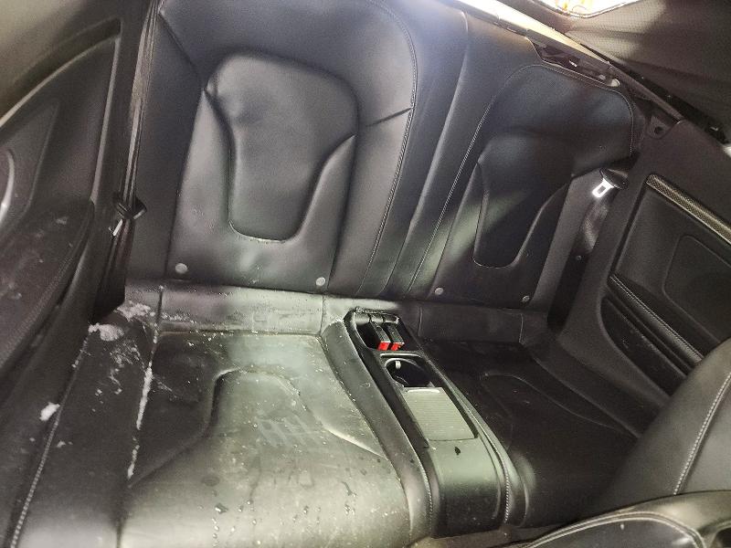 46065956 :رقم المزاد ، WAUVGAFH3CN000485 vin ، 2012 Audi S5 مزاد بيع
