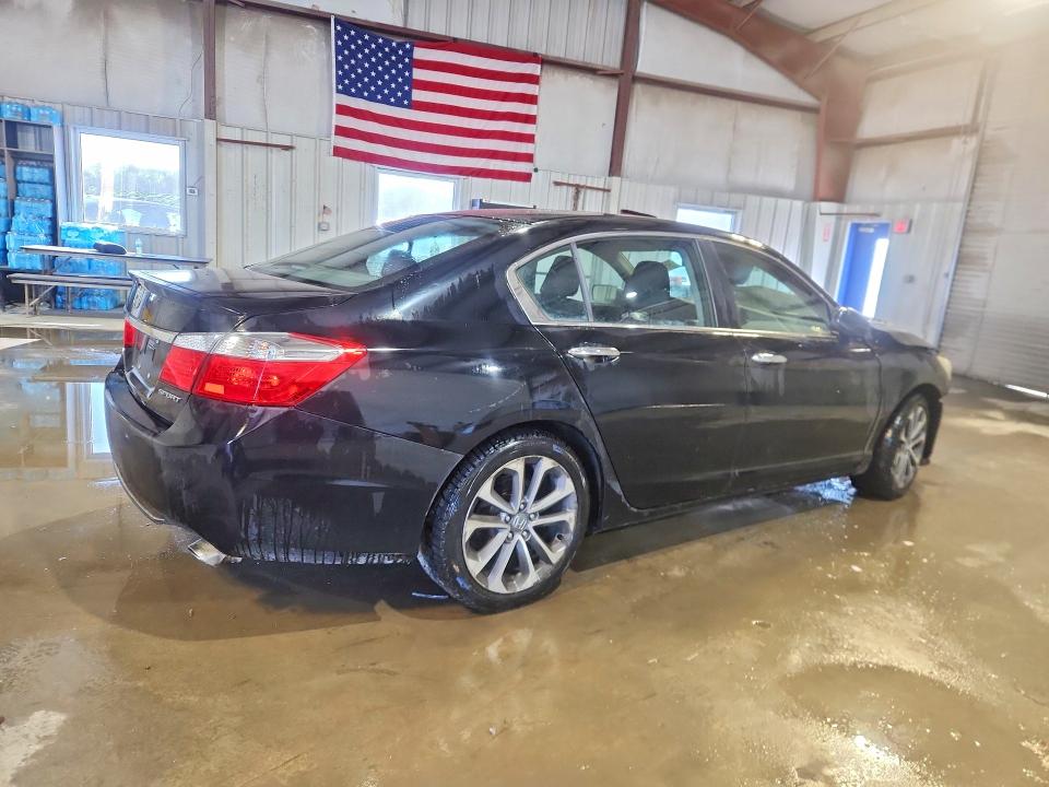 79693025 :رقم المزاد ، 1HGCR2F55FA026437 vin ، 2015 Honda Accord مزاد بيع