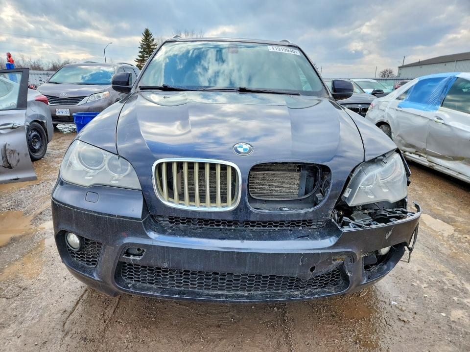 41919946 :رقم المزاد ، 5UXZV8C51DL892597 vin ، 2013 Bmw Truck/van X5 50i 4dr Awd مزاد بيع