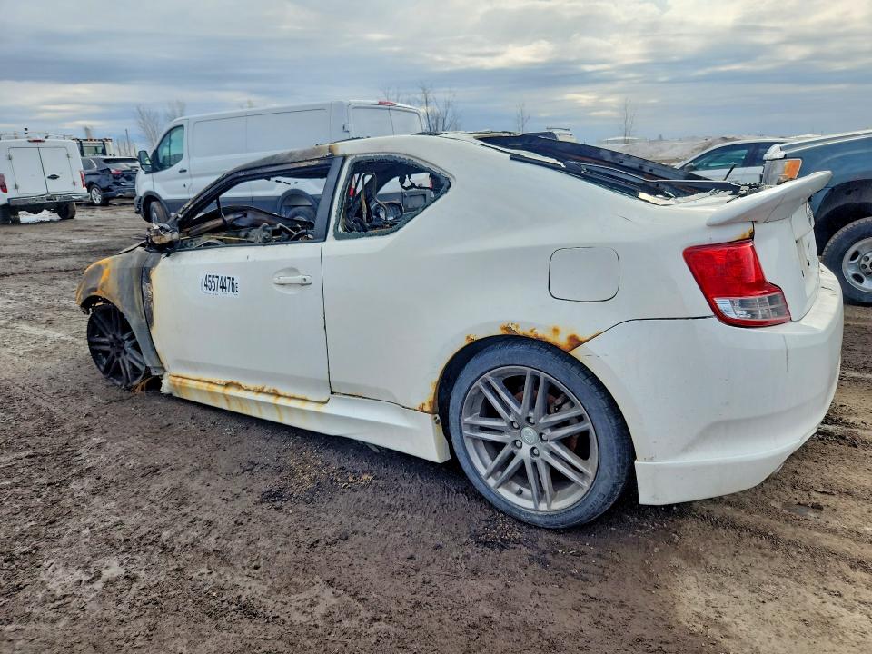 45574476 :رقم المزاد ، JTKJF5C78B3010049 vin ، 2011 Scion Tc مزاد بيع