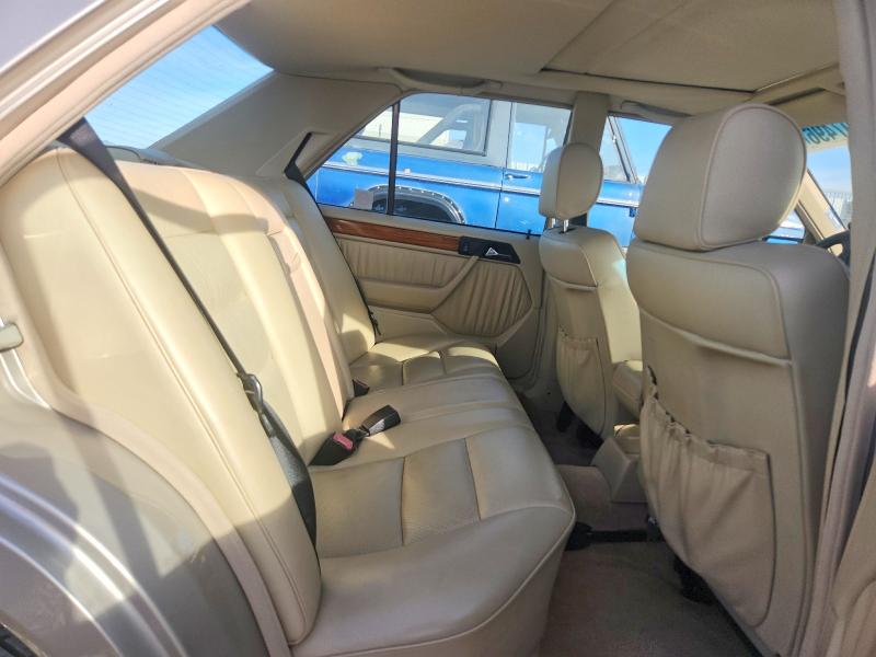 Продаж на аукціоні авто 1992 Mercedes Benz 300, vin: WDBEA30E2NB675892, номер лоту: 46197496