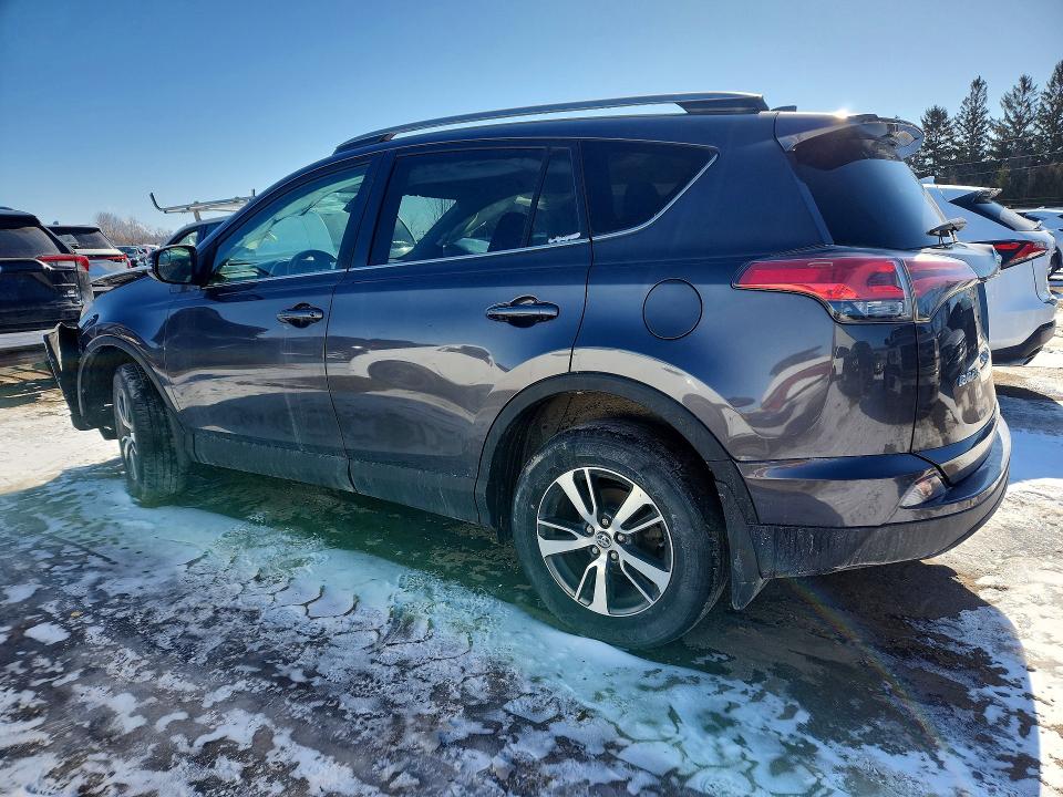 Продаж на аукціоні авто 2018 Toyota Rav4, vin: 2T3ZFREVXJW428055, номер лоту: 78918175