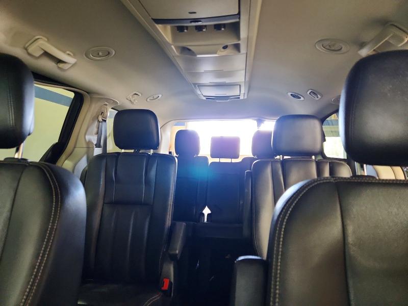 2013 Chrysler Town & Country მანქანა იყიდება აუქციონზე, vin: 2C4RC1BG7DR596900, აუქციონის ნომერი: 46384436