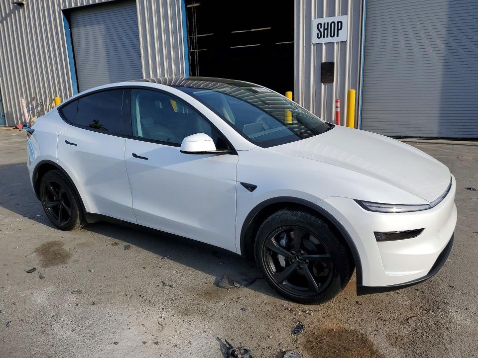 98991665 :رقم المزاد ، 7SAYGDEEXTF518068 vin ، 2026 Tesla Model Y مزاد بيع