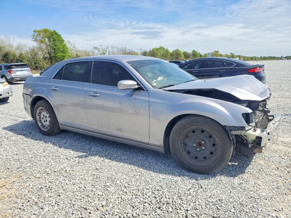45920046 :رقم المزاد ، 2C3CCAAG5DH572337 vin ، 2013 Chrysler 300 مزاد بيع