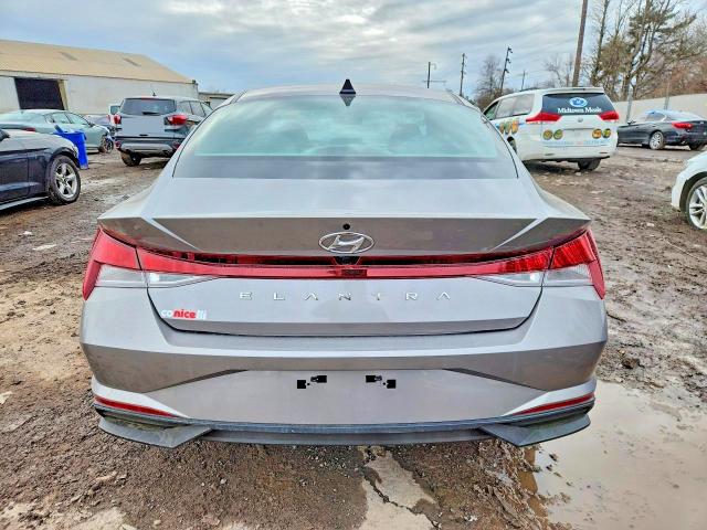 2023 Hyundai Elantra მანქანა იყიდება აუქციონზე, vin: KMHLM4AG6PU512977, აუქციონის ნომერი: 79443705