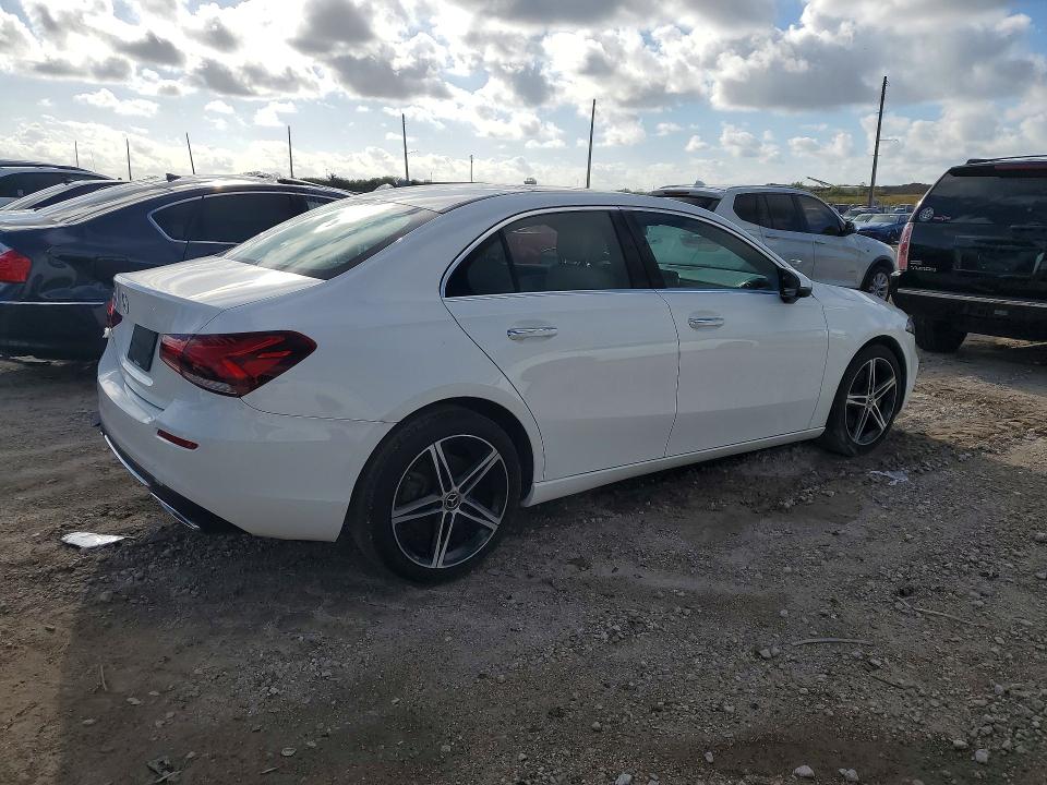 Aukcja sprzedaży 2019 Mercedes-benz A, vin: WDD3G4EB4KW035964, numer aukcji: 79492265
