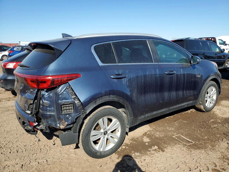 Продажа на аукционе авто 2017 Kia Sportage, vin: KNDPMCAC9H7203274, номер лота: 41993636
