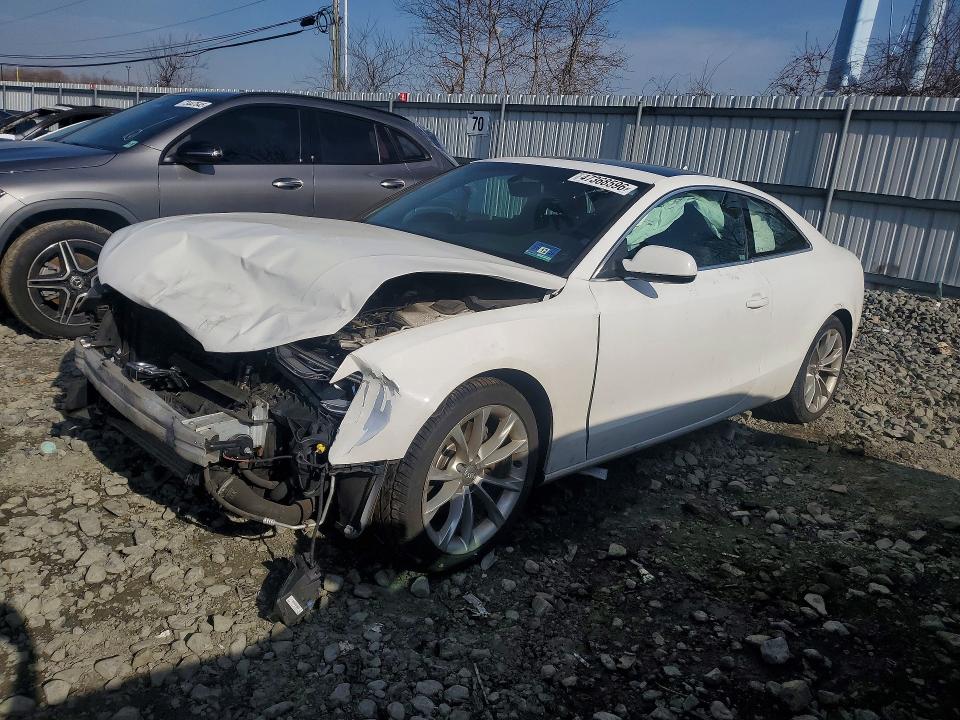 2014 Audi A5 მანქანა იყიდება აუქციონზე, vin: WAUCFAFR0EA047213, აუქციონის ნომერი: 47368596