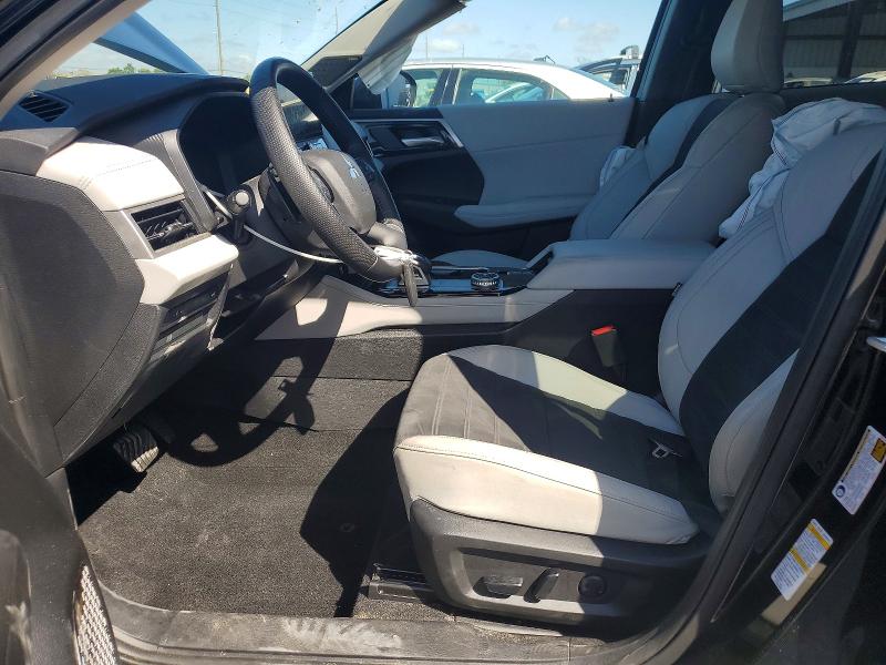 41721556 :رقم المزاد ، JA4J3VA88SZ052014 vin ، 2025 Mitsubishi Outlander مزاد بيع