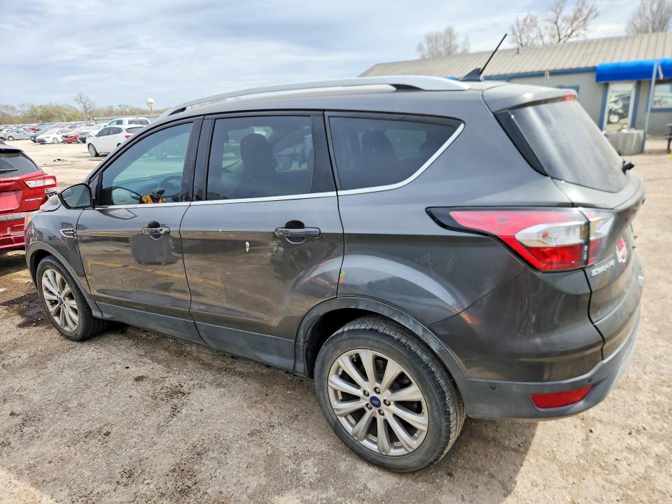 2018 Ford Escape მანქანა იყიდება აუქციონზე, vin: 1FMCU0J99JUB16785, აუქციონის ნომერი: 47004806