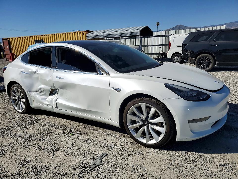 Продажа на аукционе авто 2020 Tesla Model 3, vin: 5YJ3E1EA0LF806593, номер лота: 45829316