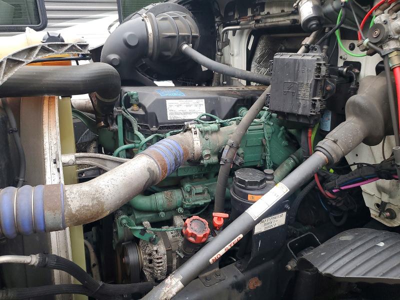 Продаж на аукціоні авто 2019 Volvo Vnr, vin: 4V4W19DF7KN217890, номер лоту: 79574265