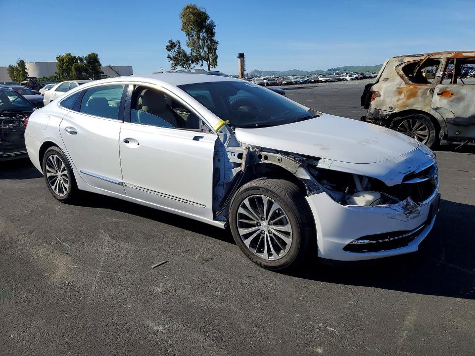 46676866 :رقم المزاد ، 1G4ZN5SS8HU142312 vin ، 2017 Buick Lacrosse مزاد بيع