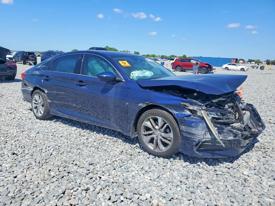 47102386 :رقم المزاد ، 1HGCV1F19JA028963 vin ، 2018 Honda Accord مزاد بيع