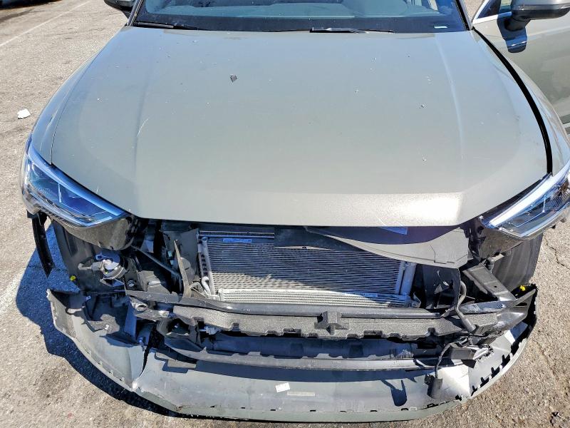 Продаж на аукціоні авто 2024 Audi Q3, vin: WA1DECF38R1204178, номер лоту: 46549536