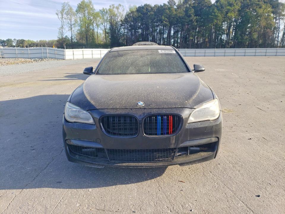 2014 Bmw 750 მანქანა იყიდება აუქციონზე, vin: WBAYE8C59ED135016, აუქციონის ნომერი: 47323266