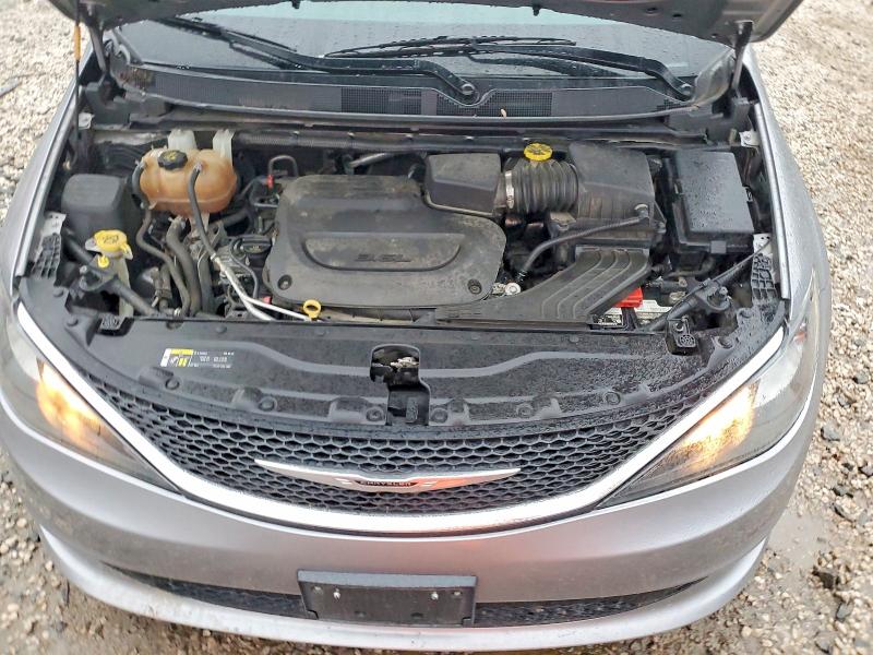 2021 Chrysler Voyager მანქანა იყიდება აუქციონზე, vin: 2C4RC1DG8MR530403, აუქციონის ნომერი: 45819666