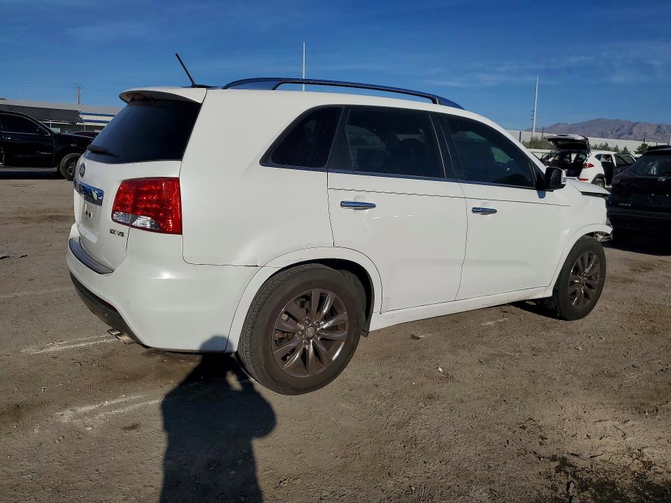 45544746 :رقم المزاد ، 5XYKW4A22DG366573 vin ، 2013 Kia Sorento مزاد بيع