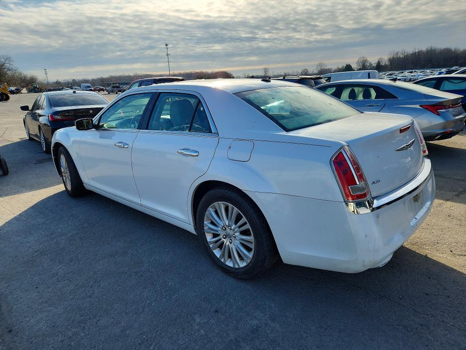 41923026 :رقم المزاد ، 2C3CCAKT2EH142262 vin ، 2014 Chrysler 300c مزاد بيع